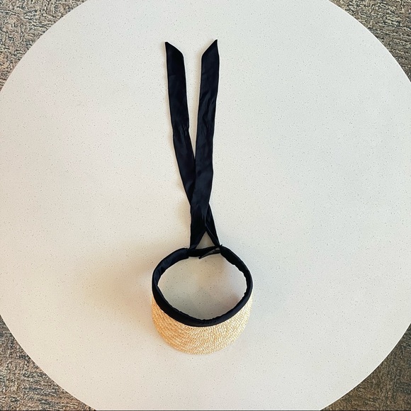 NEW - H&M visor hat - Picture 4 of 6